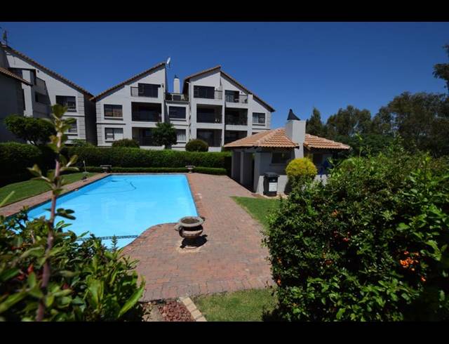 1 BEDROOM APARTMENT FOR SALE IN SUNNINGHILL